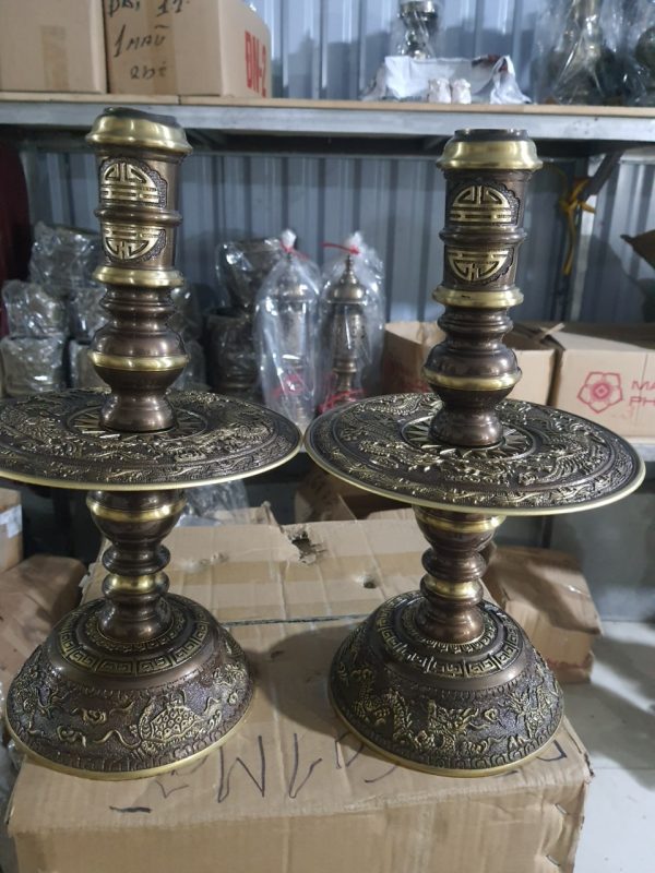 Đèn Thờ Bằng Đồng Tại Hưng Yên