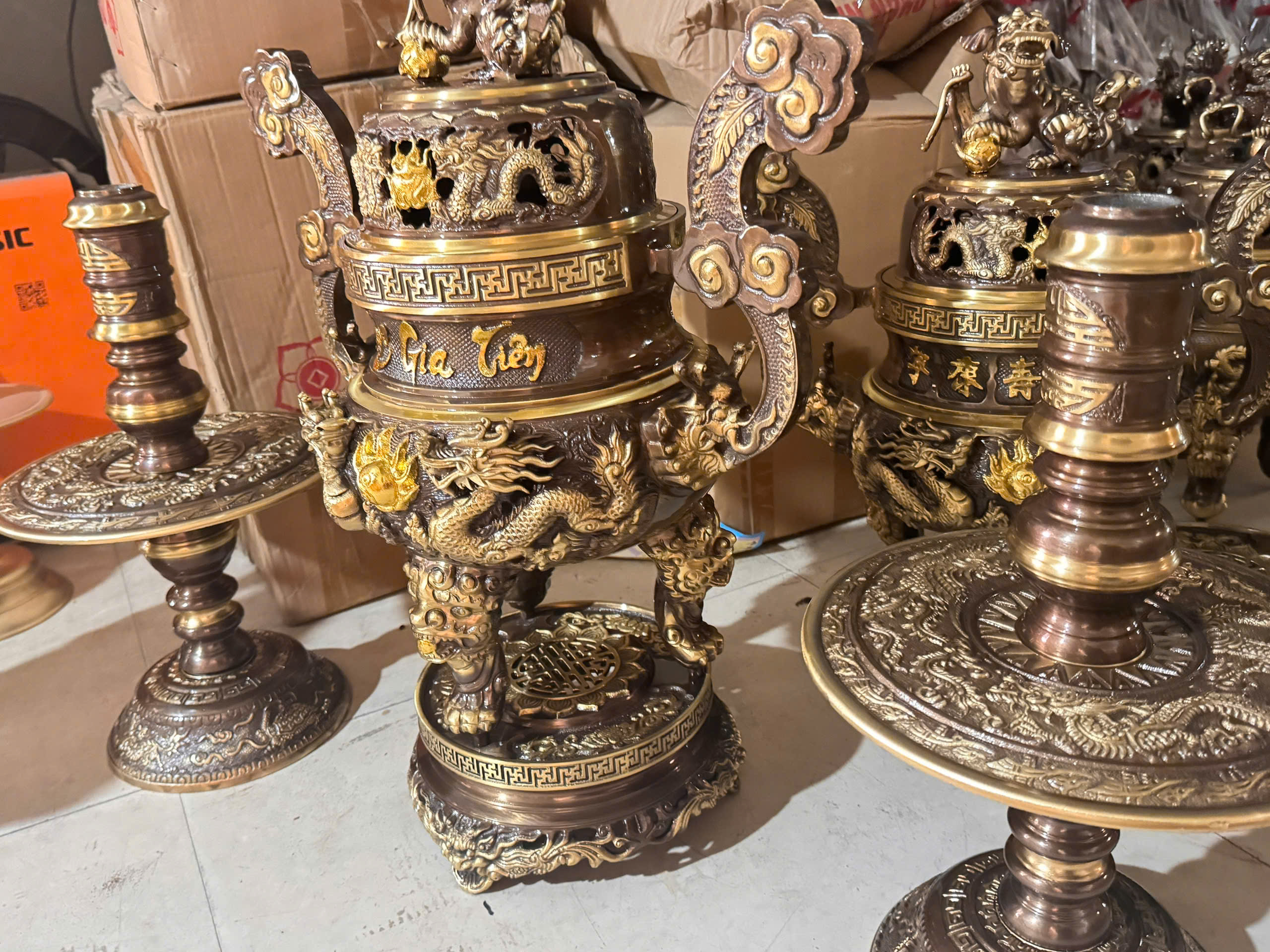 Mua Đồ Thờ Cúng Bằng Đồng Tại Hưng Yên